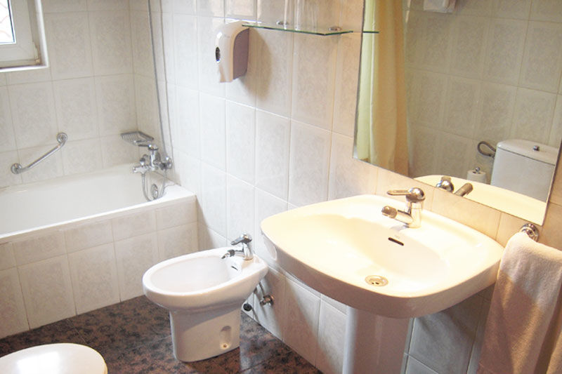 Mlc Benavente Hotel Bagian luar foto
